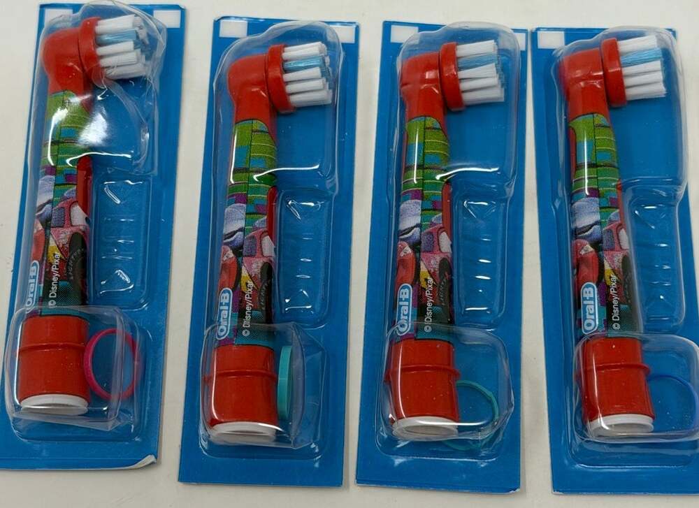 Oral-B Stages 4 pack Replacement Heads Cars Electric Toothbrush